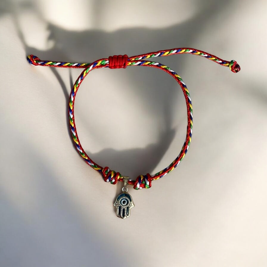 Symbol of Protection, Strength, and Spiritual Clarity – Hamsa Hand Bracelet