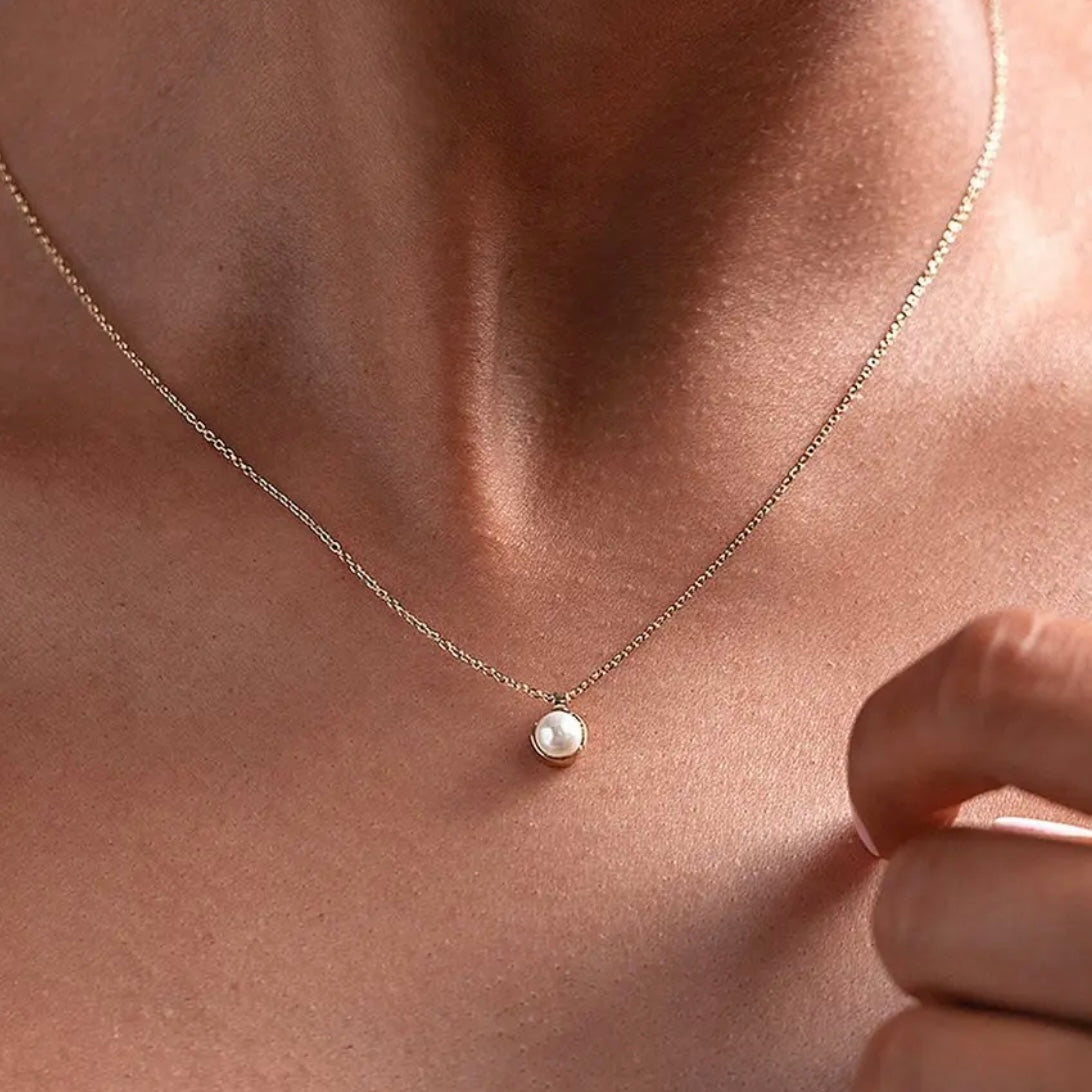 Silver Pearl Pendant Necklace