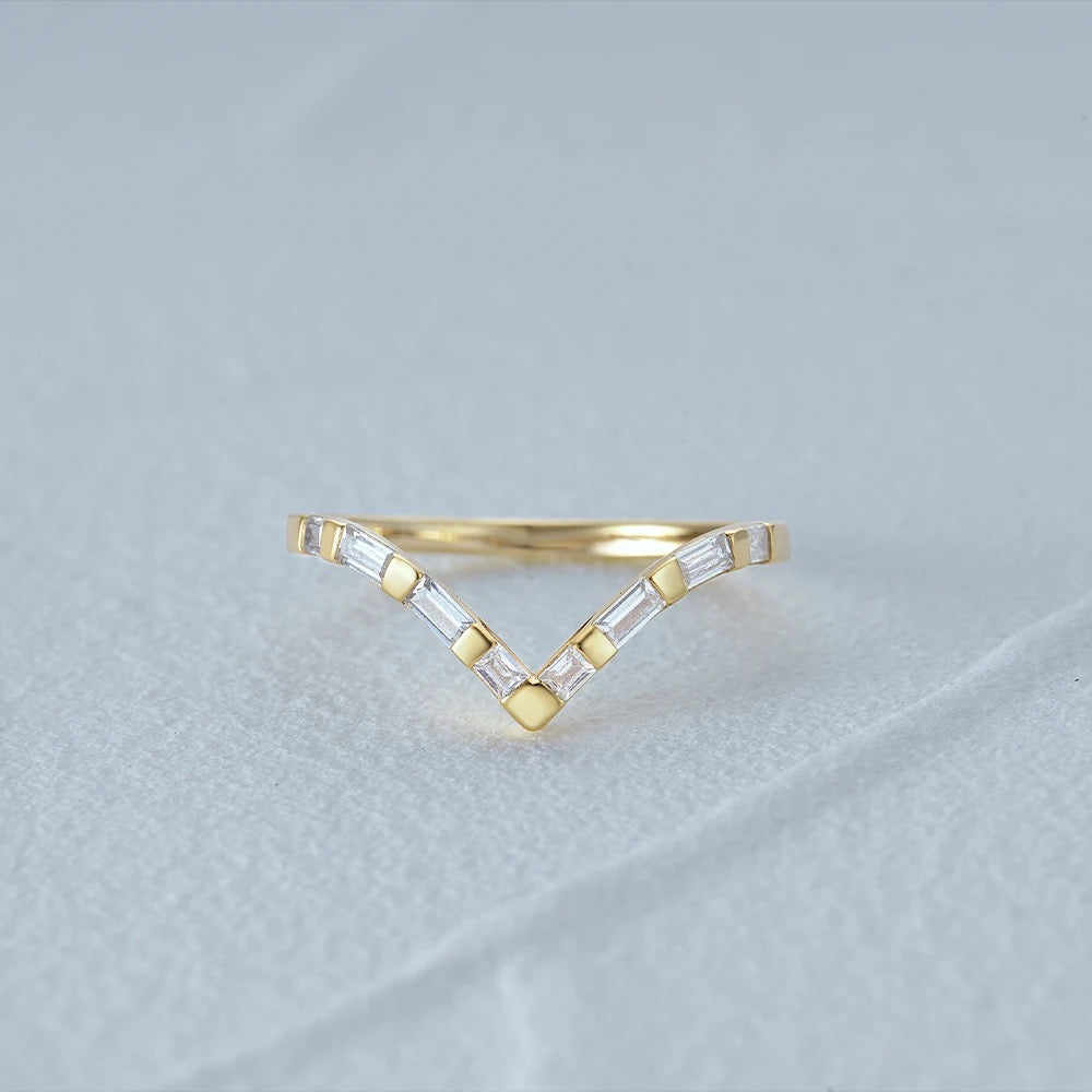 Cz V Shaped Ring